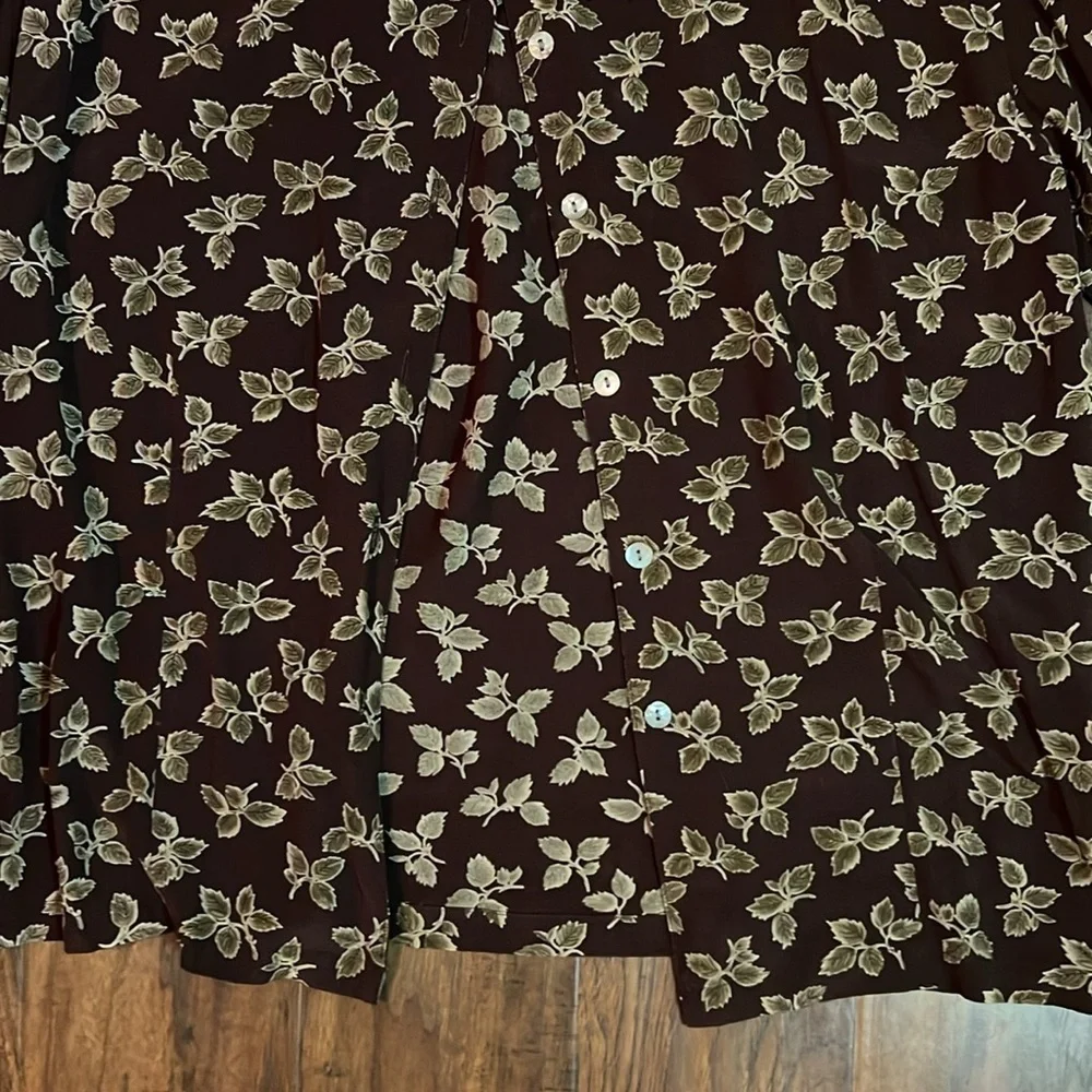 Vintage Brown Leaf Print Long Sleeve Button Up